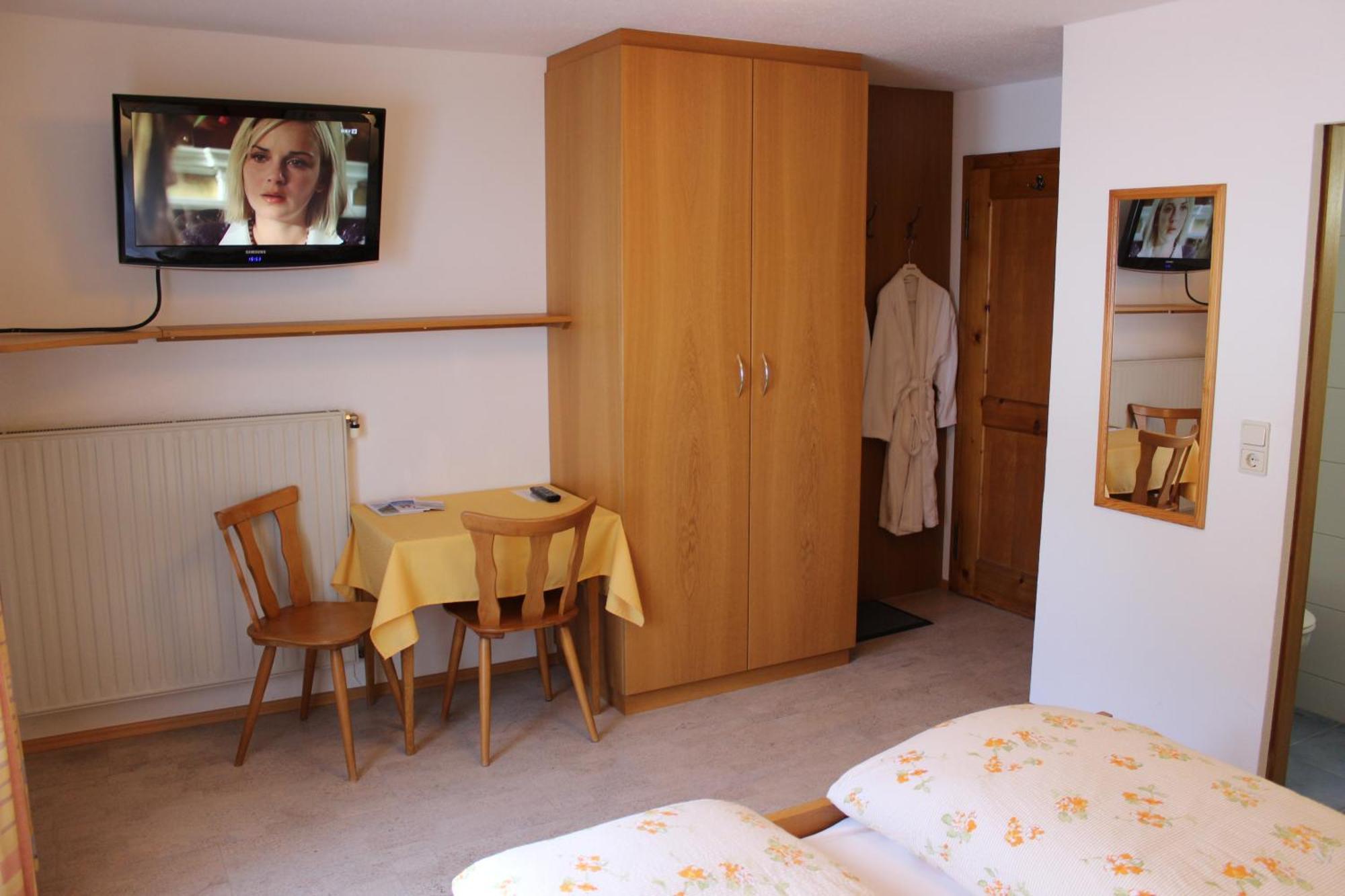 Haus Christian Διαμέρισμα Kloesterle am Arlberg Εξωτερικό φωτογραφία